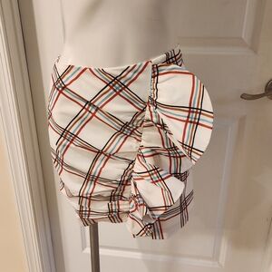 Pat Bo skirt size 10 with side ruffle